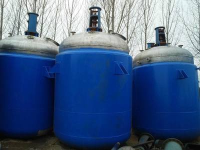 二手导热油加热反应釜在机电化工领域的应用与选购指南