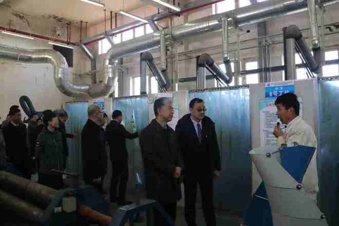 鄂尔多斯工人科技大学揭牌成立 专注机电化工领域的人才培养